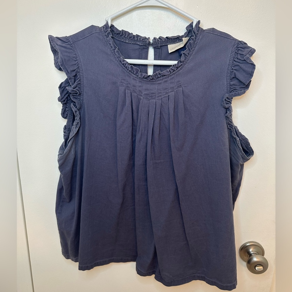 Target Xxl Universal Threads Tank with pleats at front and ruffle tank sleeve